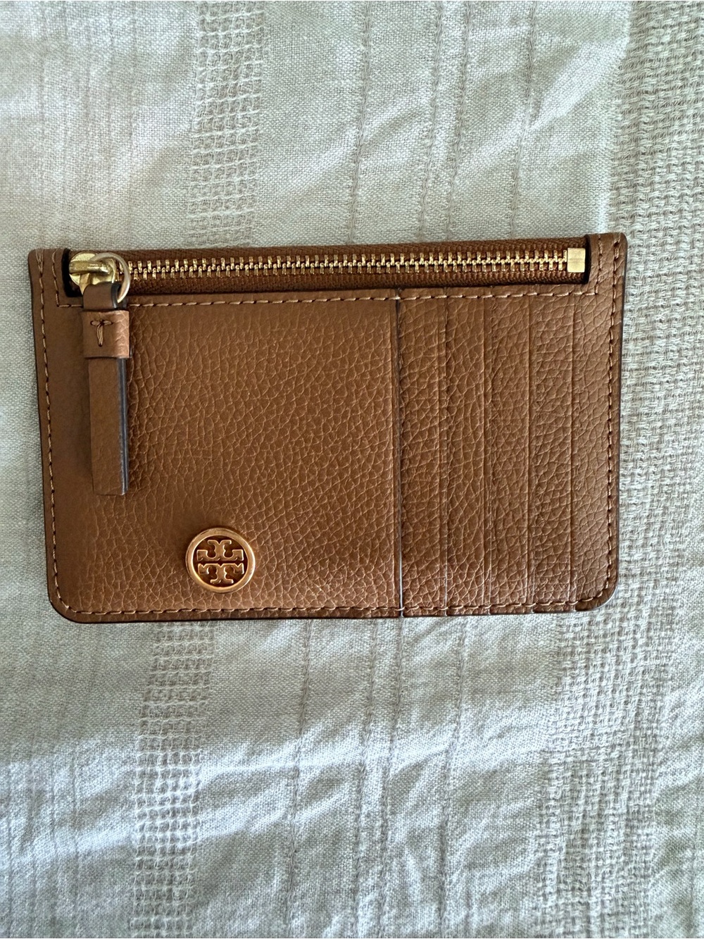 Tory Burch Walker Leather Top Zip Card Case Wallet in Umber brown